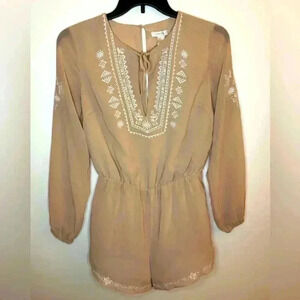 Forever 21 Women’s Nude Romper Size Medium